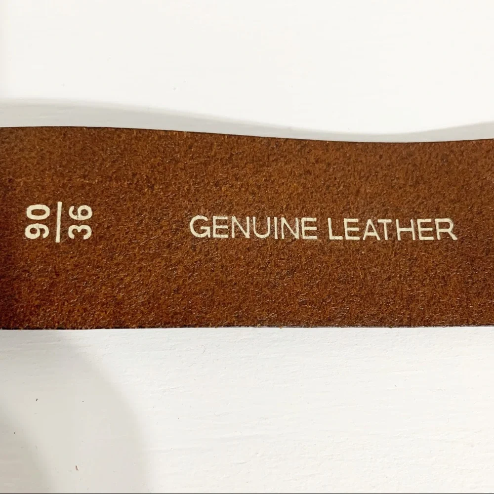 Fossil Textured Leather Belt Silver Toned Hardware Logo Plaque Size 36 Brown 🟫
